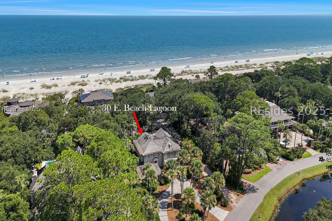30 E Beach Lagoon Road