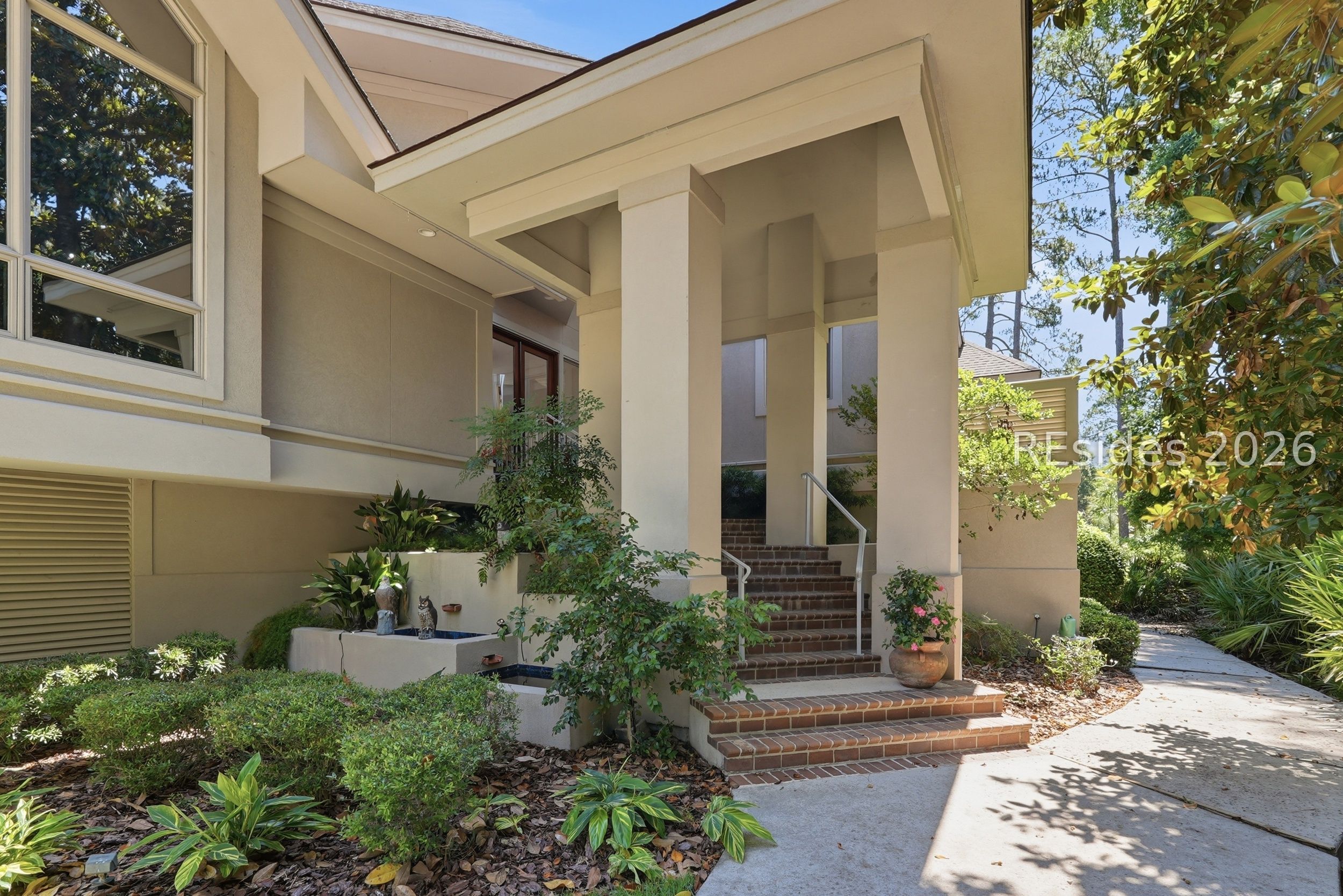 14 McKays Point Road