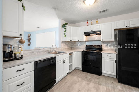 Townhouse For Sale - 468 Gardners Lane<br/> Bluffton, SC 29910