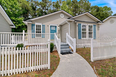 Homes For Sale - 11 Spar Pole Lane<br/> Bluffton, SC 29910