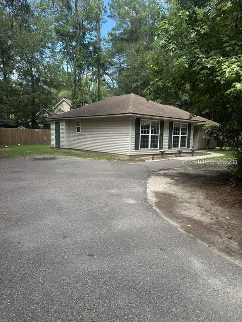 Homes For Sale - 47 Chinaberry Drive<br/> Beaufort County, Hilton Head Island, SC 29926