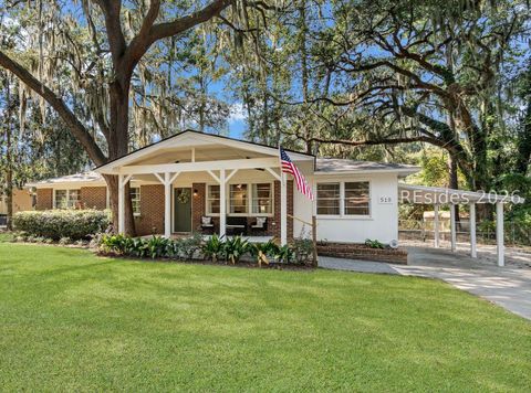 Homes For Sale - 510 Center Drive<br/> Beaufort, SC 29902