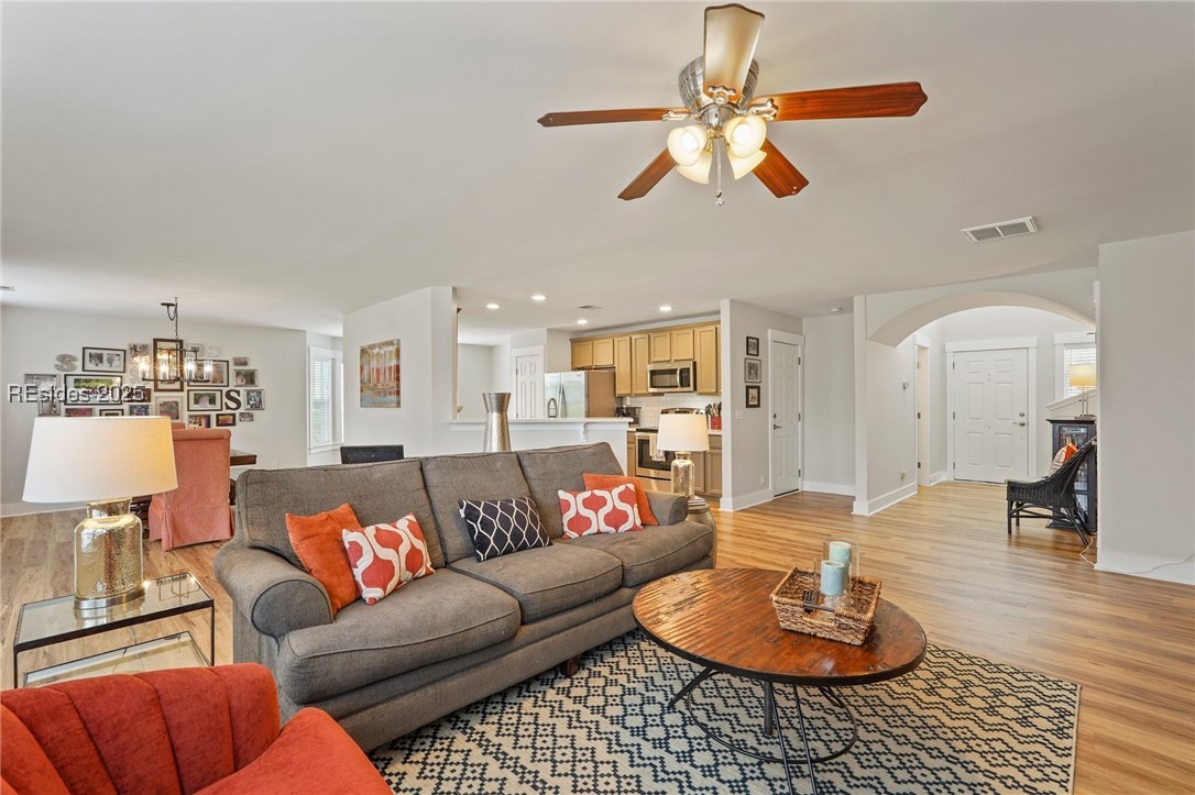 2206 Blakers Boulevard, Bluffton, Texas image 21
