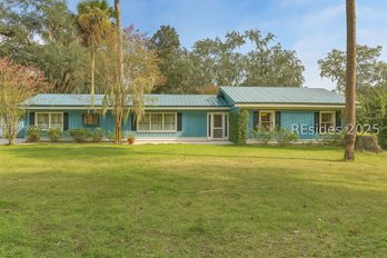 Single Family Residence at 9 Palmetto Beach Drive