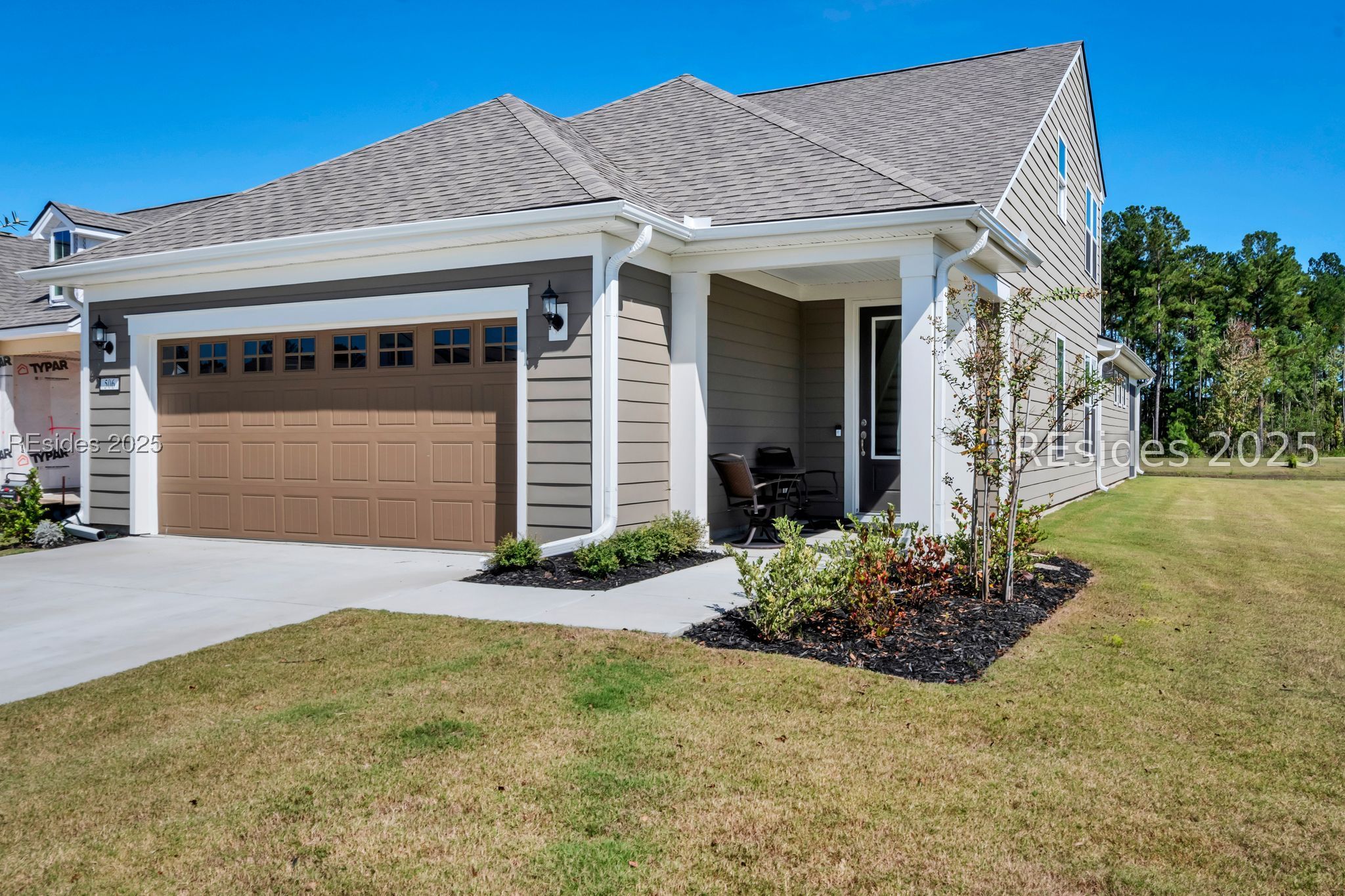 506 Aurora Way