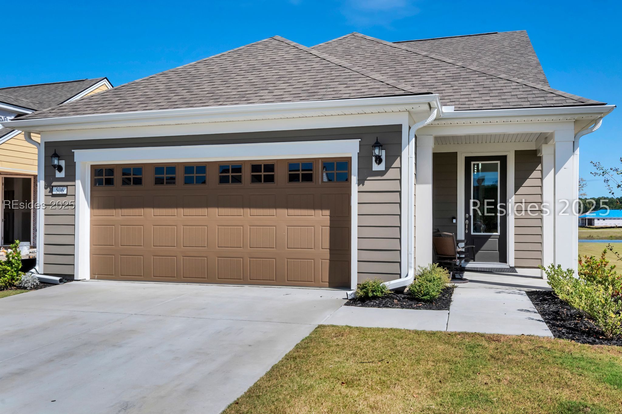 506 Aurora Way