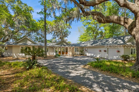 Homes For Sale - 43 Spartina Crescent<br/> Bluffton, SC 29910
