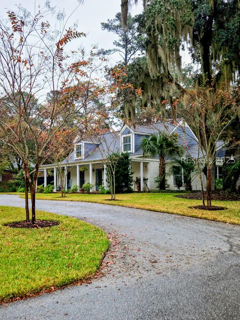 Homes For Sale - 106 S Hermitage Road<br/> Beaufort, SC 29902