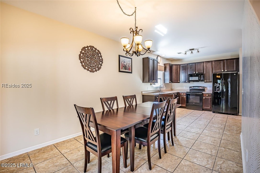 Bluffton, South Carolina 29910, United States, 4 Bedrooms Bedrooms, ,3 BathroomsBathrooms,Residential,Active,94528