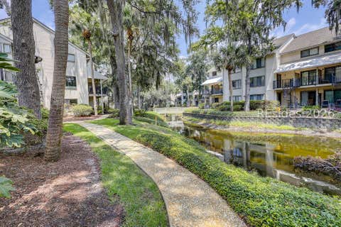 Condo For Sale - 36 Deallyon Avenue #100<br/> Hilton Head Island, SC 29928