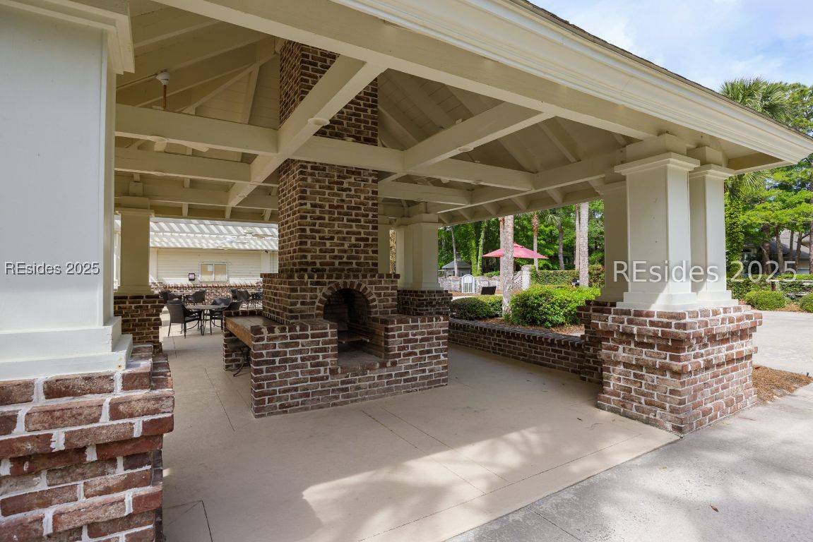 Hilton Head Island, South Carolina 29926, United States, 4 Bedrooms Bedrooms, ,3 BathroomsBathrooms,Residential,Active,103157