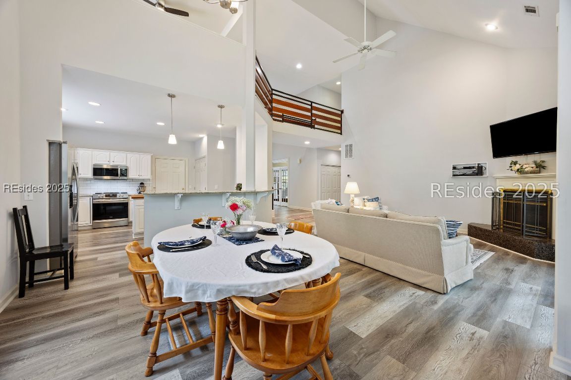 Hilton Head Island, South Carolina 29926, United States, 4 Bedrooms Bedrooms, ,3 BathroomsBathrooms,Residential,Active,103157