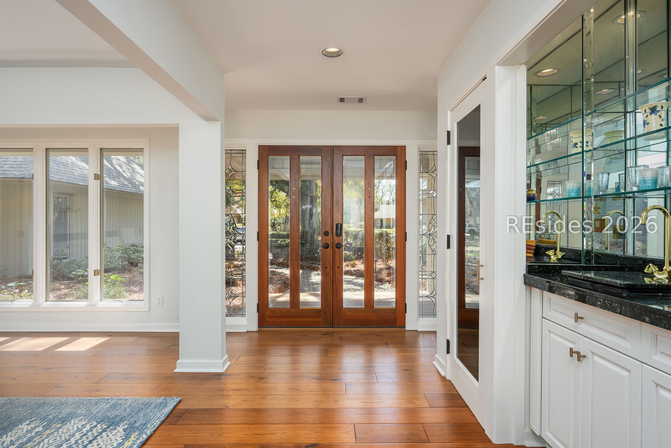 24 Royal Crest Drive