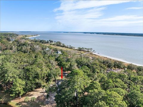 A home in Daufuskie Island