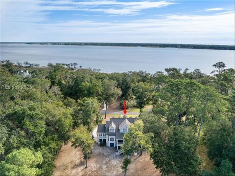 A home in Daufuskie Island