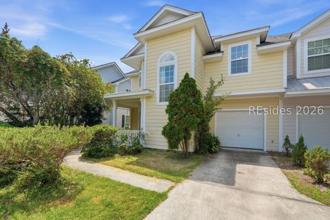 Townhouse For Sale - 8 Winterberry Lane<br/> Bluffton, SC 29910