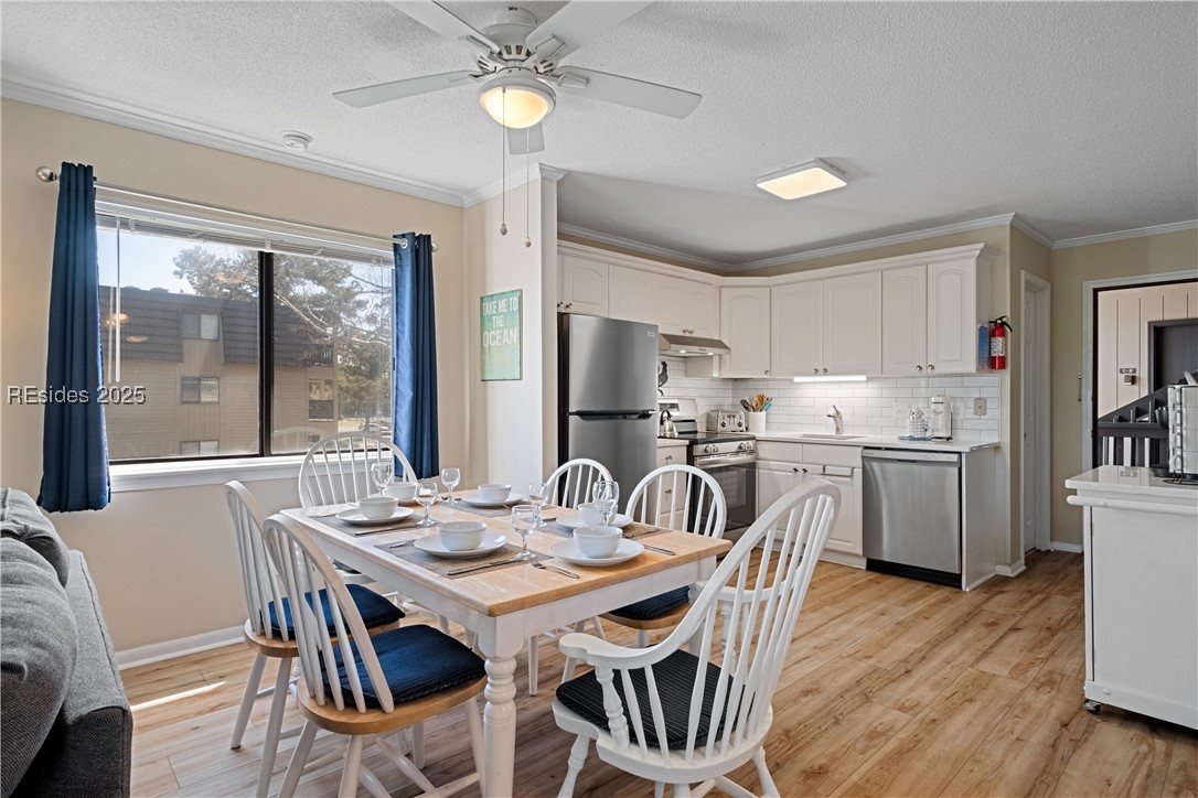 40 Folly Field Road #C13, Hilton Head Island, South Carolina image 1