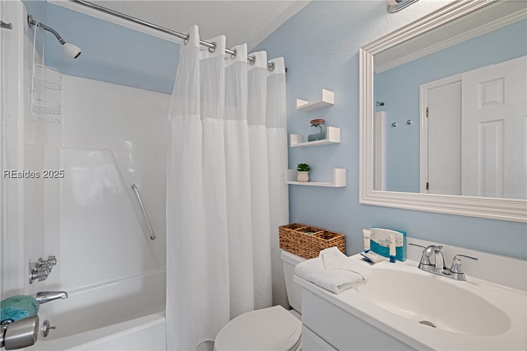 40 Folly Field Road #C13, Hilton Head Island, South Carolina image 18