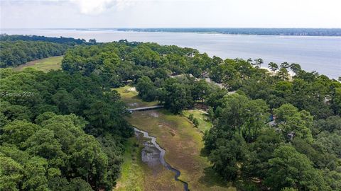 A home in Daufuskie Island