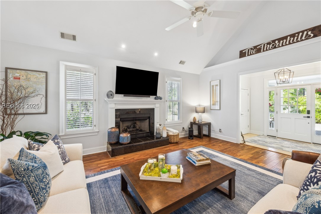 Beaufort, South Carolina 29907, United States, 3 Bedrooms Bedrooms, ,3 BathroomsBathrooms,Residential,Active,112368