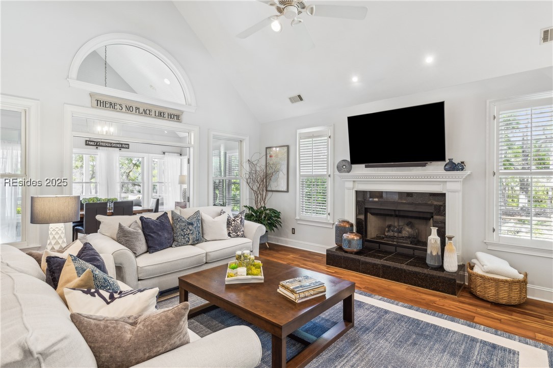 Beaufort, South Carolina 29907, United States, 3 Bedrooms Bedrooms, ,3 BathroomsBathrooms,Residential,Active,112368