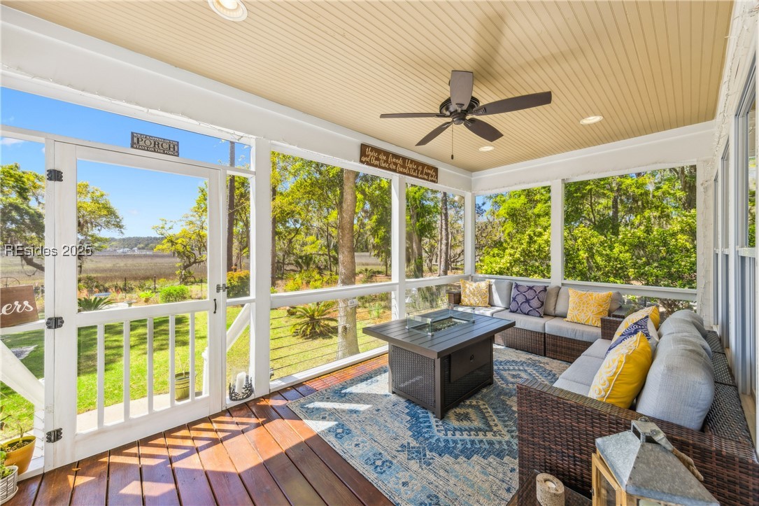 Beaufort, South Carolina 29907, United States, 3 Bedrooms Bedrooms, ,3 BathroomsBathrooms,Residential,Active,112368