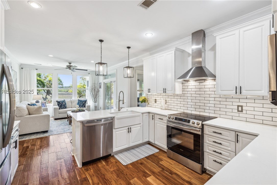 Beaufort, South Carolina 29907, United States, 3 Bedrooms Bedrooms, ,3 BathroomsBathrooms,Residential,Active,112368