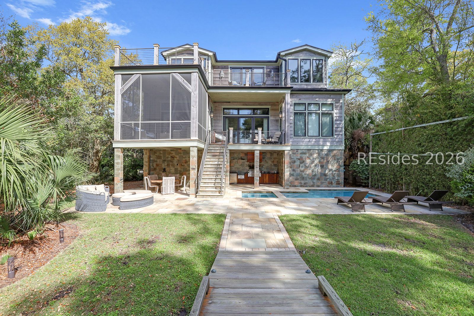 9 Bayberry Lane