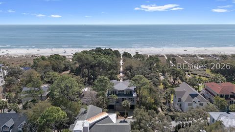 Homes For Sale - 9 Bayberry Lane<br/> Hilton Head Island, SC 29928