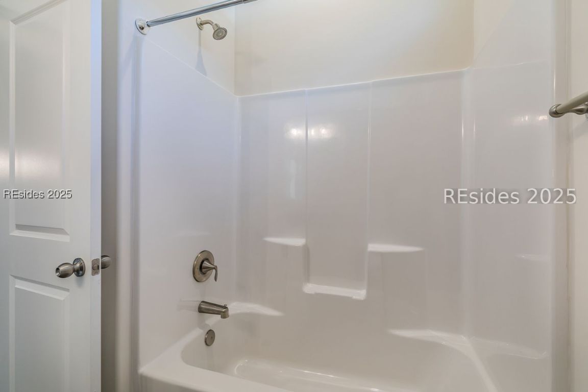 Ridgeland, South Carolina 29936, United States, 3 Bedrooms Bedrooms, ,2 BathroomsBathrooms,Residential,Active,219885