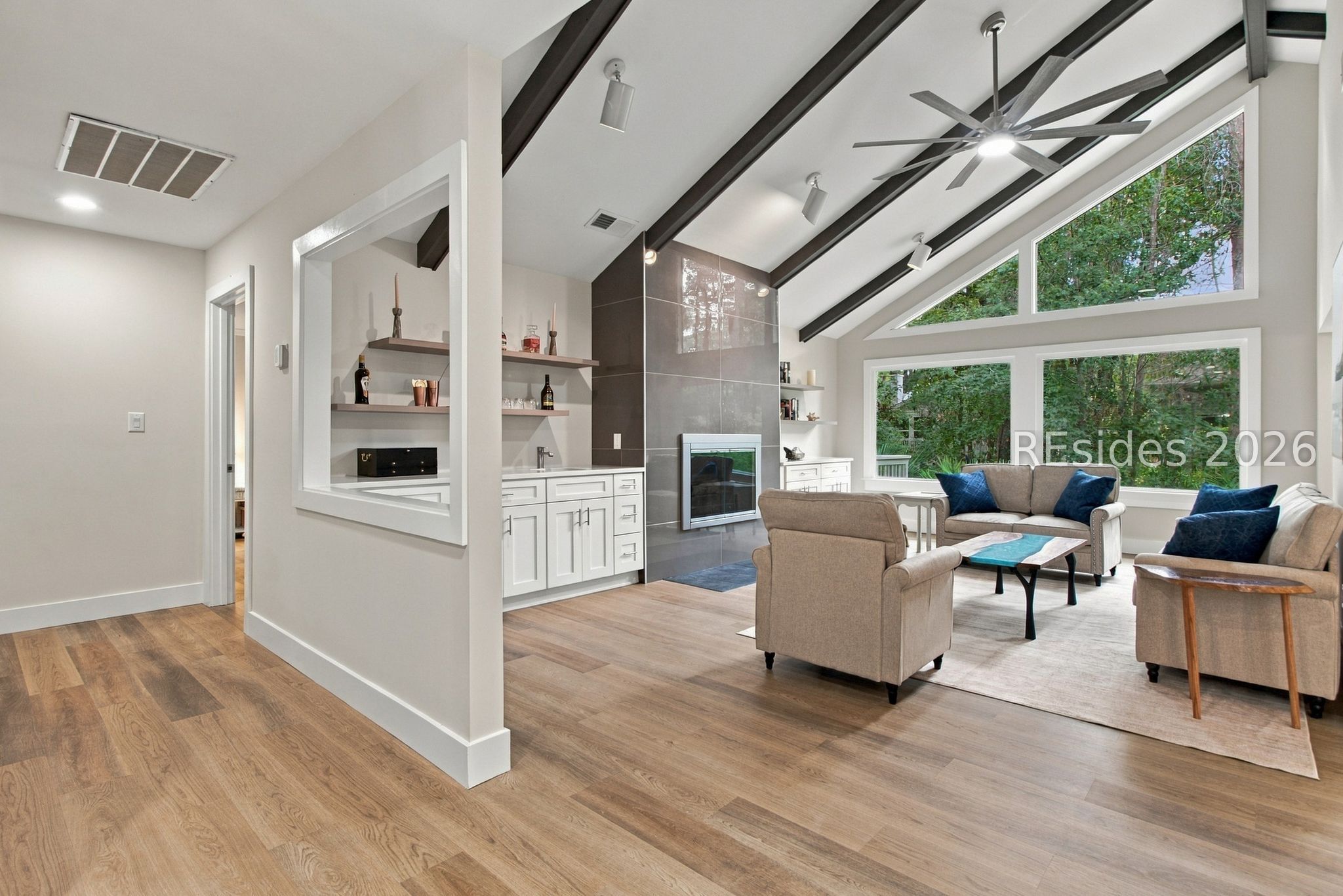 2 Sweet Gum Lane