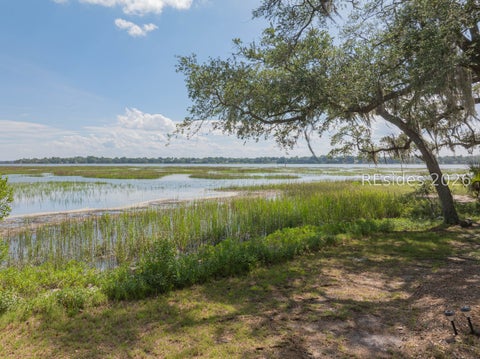 Condo For Sale - 23A Colony Gardens Road #23A<br/> Beaufort, SC 29907
