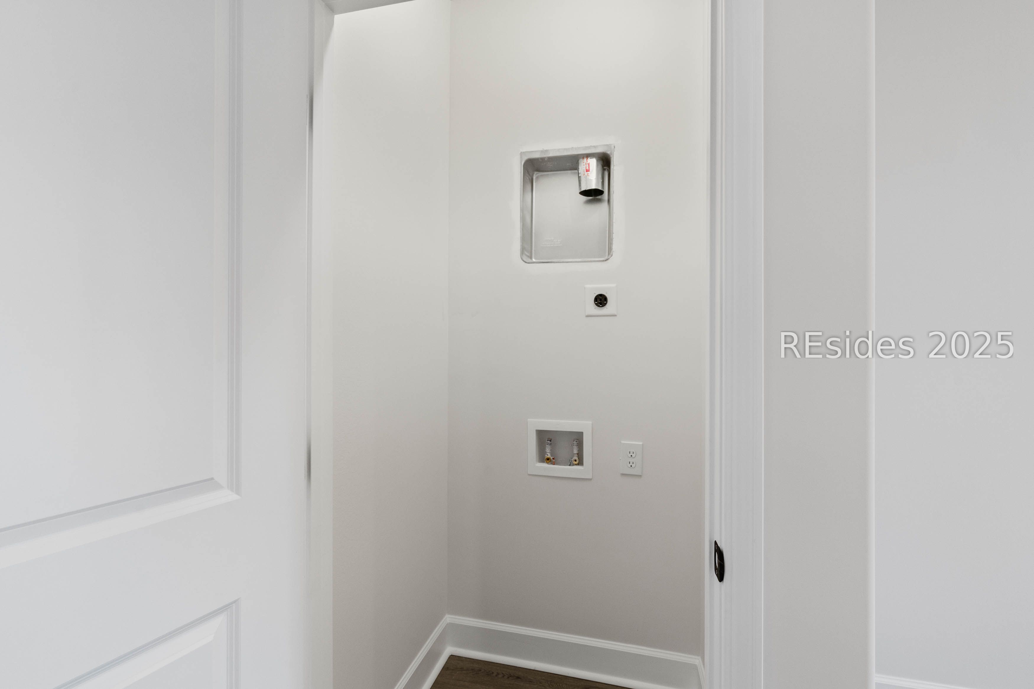 Ridgeland, South Carolina 29936, United States, 3 Bedrooms Bedrooms, ,3 BathroomsBathrooms,Residential,Active,78854