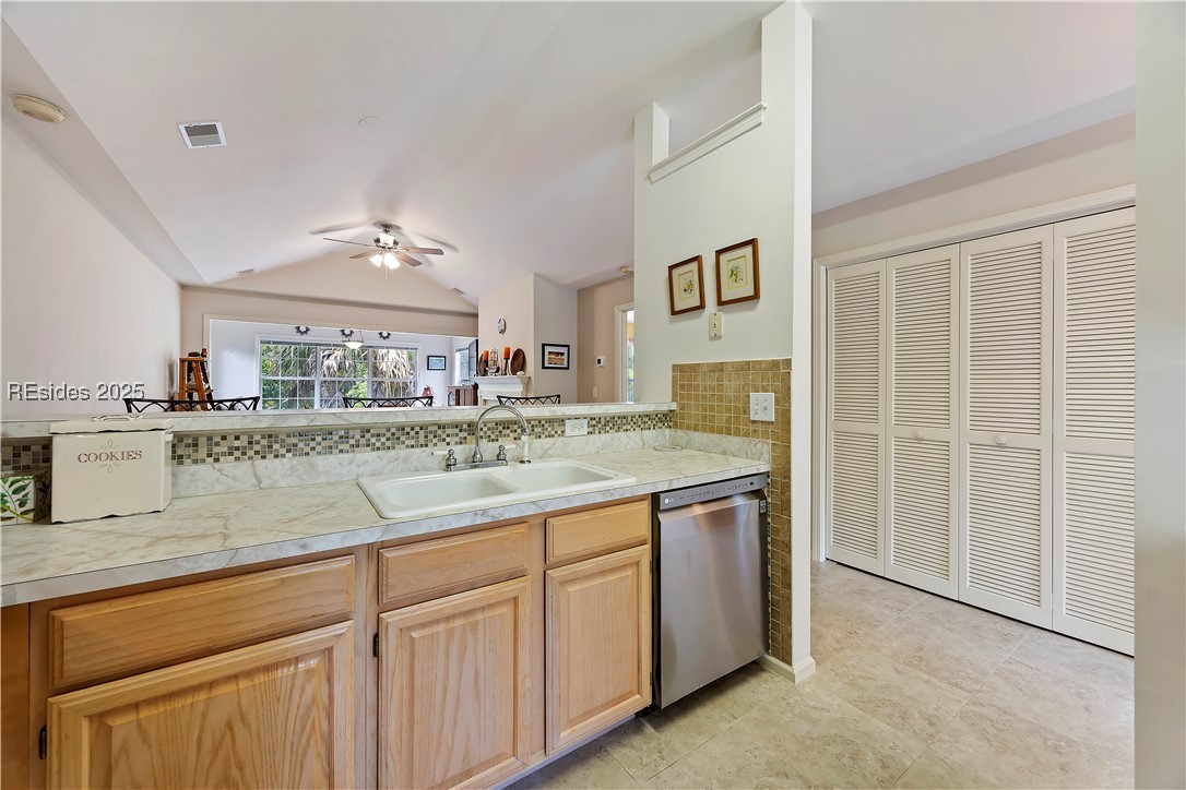 30 Valencia Drive #7B, Hilton Head Island, Texas image 13