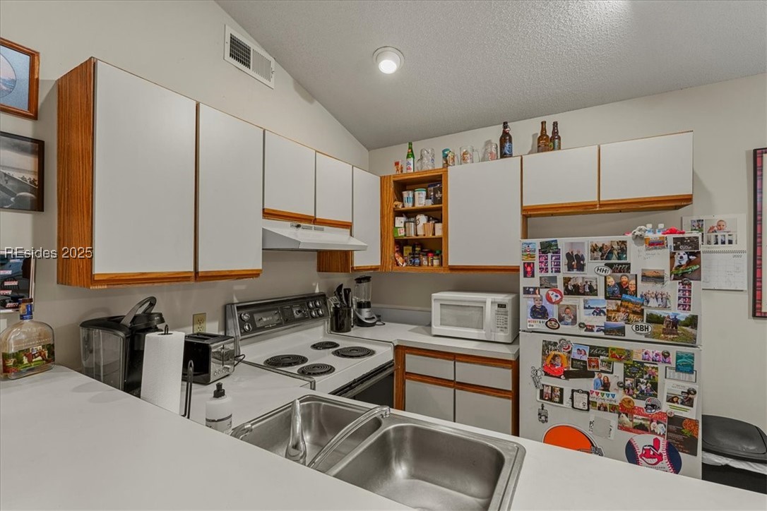 5 Gumtree Road #E-1, Hilton Head Island, Texas image 10