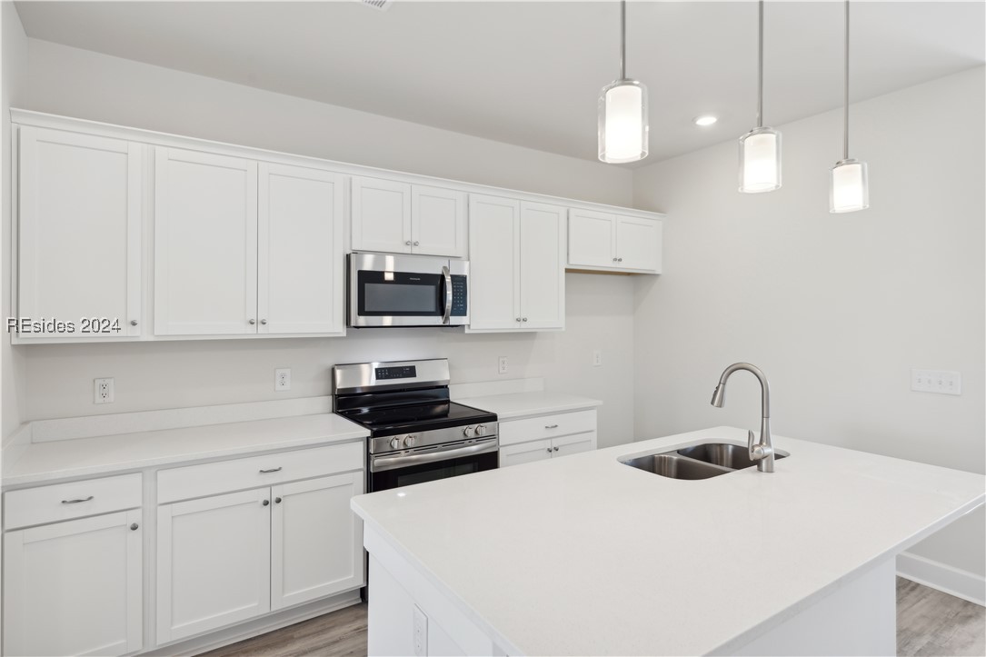 Ridgeland, South Carolina 29936, United States, 3 Bedrooms Bedrooms, ,3 BathroomsBathrooms,Residential,Pending,25852