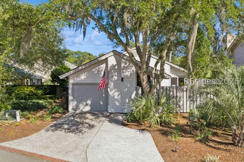 Homes For Sale - 50 Oyster Landing Lane<br/> Hilton Head Island, SC 29928