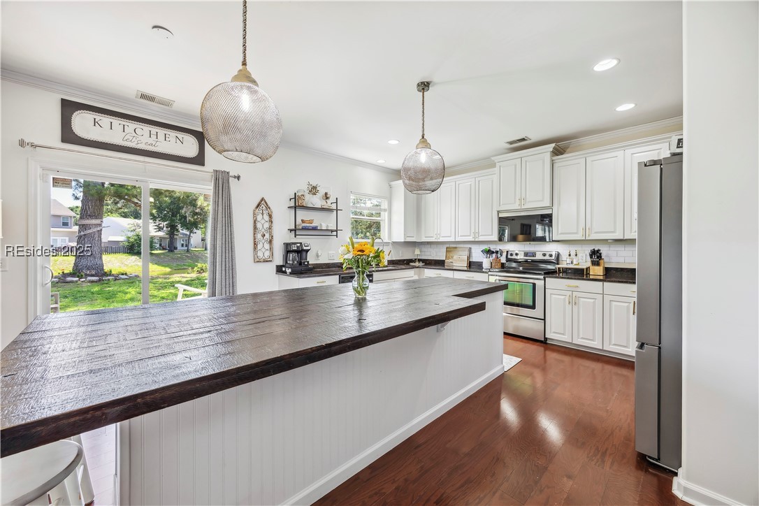 63 Sago Palm Drive, Bluffton, Texas image 9