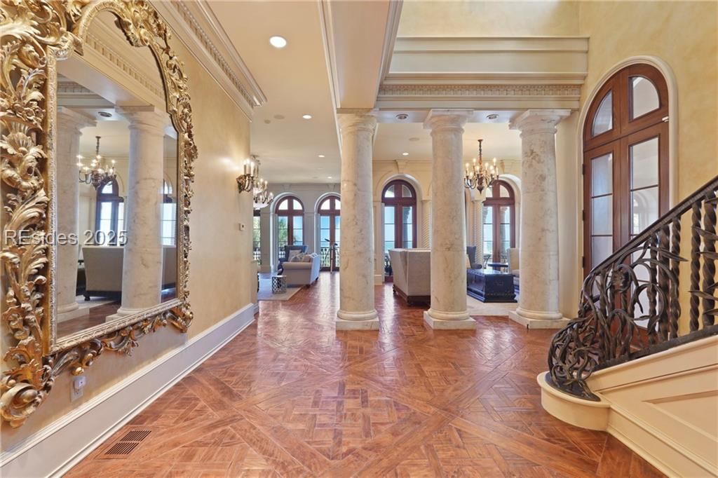 3 Stella Del Mare Manor