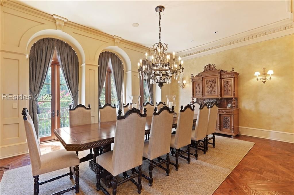 3 Stella Del Mare Manor