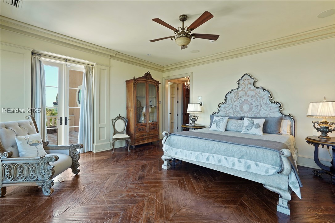 3 Stella Del Mare Manor