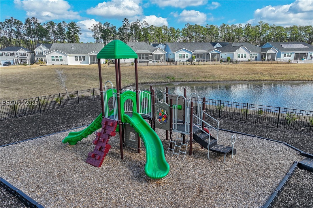 Bluffton, South Carolina 29910, United States, 4 Bedrooms Bedrooms, ,3 BathroomsBathrooms,Residential,Active,6601