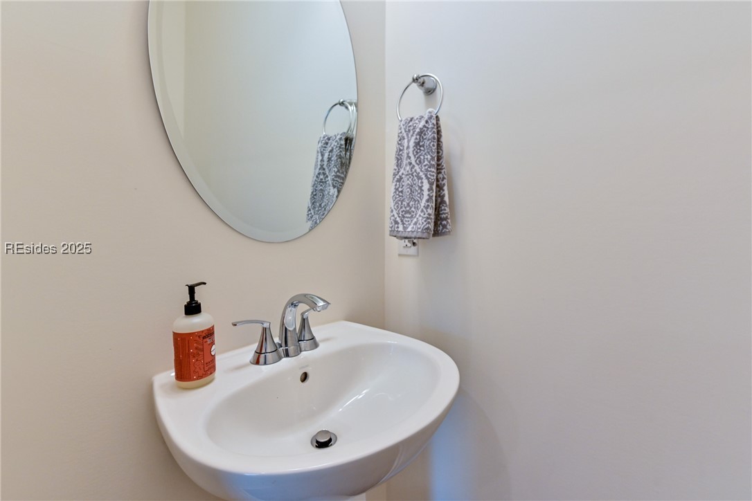 Bluffton, South Carolina 29910, United States, 4 Bedrooms Bedrooms, ,3 BathroomsBathrooms,Residential,Active,6601