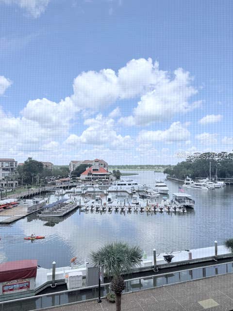 Condo For Sale - 9 Shelter Cove Lane #305<br/> Beaufort County, Hilton Head Island, SC 29928