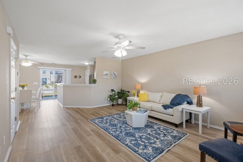 Townhouse For Sale - 404 Park Side Way<br/> Bluffton, SC 29909