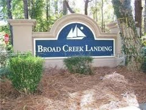 Condo For Sale - 48 Three Mast Lane #48<br/> Hilton Head Island, SC 29928