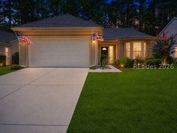 Single Family Residence at 184 Stratford Village Way