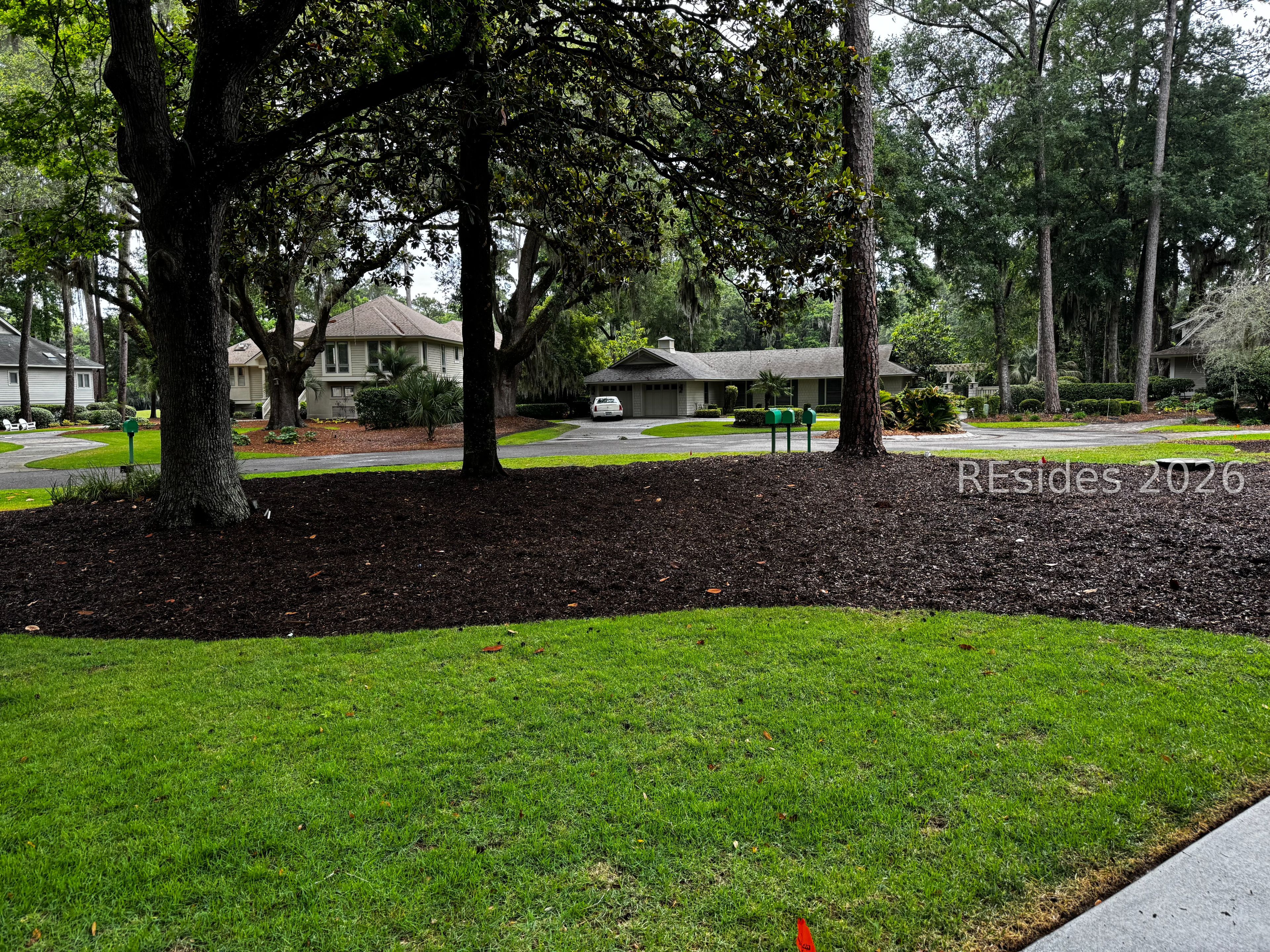 20 Spanish Moss Road