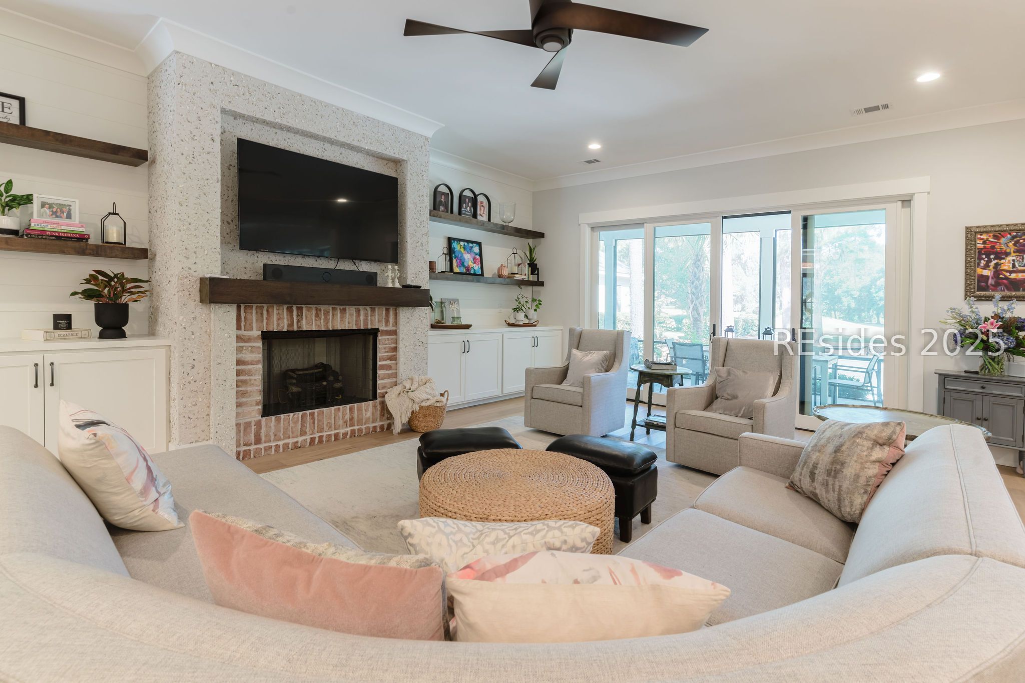 15 E Summerton Drive