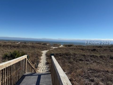 Condo For Sale - 40 Folly Field Road #244<br/> Hilton Head Island, SC 29928